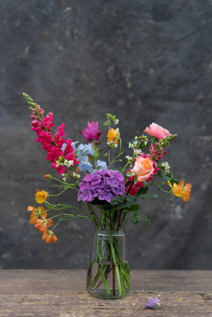 Flowery Fridays - €25 weekly delivery service | Starting from;